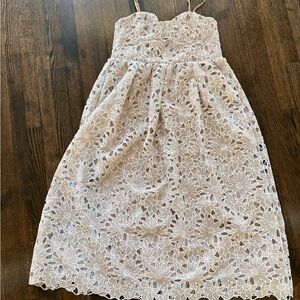 Aqua Elegant Cream Lace Dress